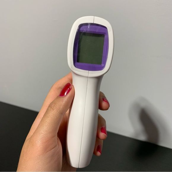 NEW Dikang medical infrared thermometer 3 Color displays - Picture 6 of 9